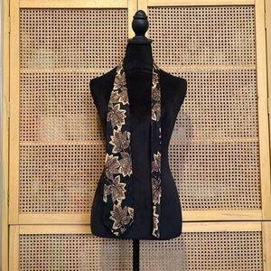 VILLA BUGATTI 100% Italian Silk  Necktie Floral Tie High End